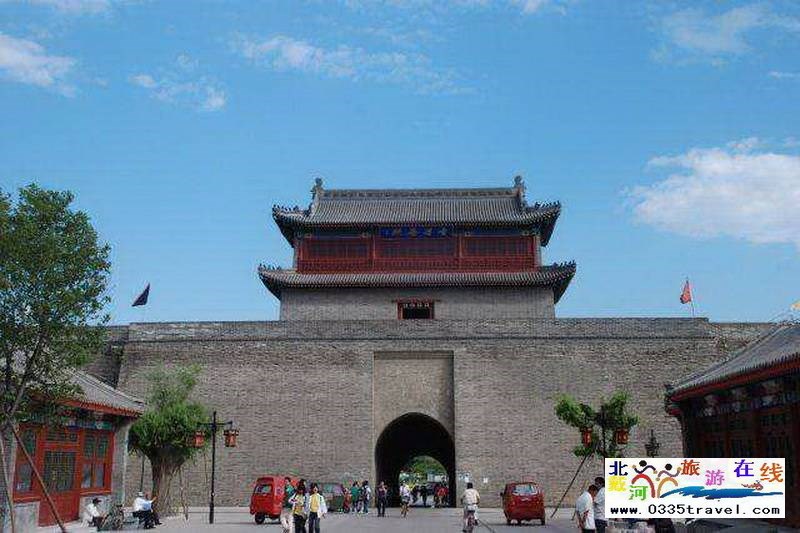 超值“山海關(guān)十年暢游卡”（包含天下第一關(guān)、老龍頭、角山、長(zhǎng)壽山、孟姜女廟等九大景區(qū)）