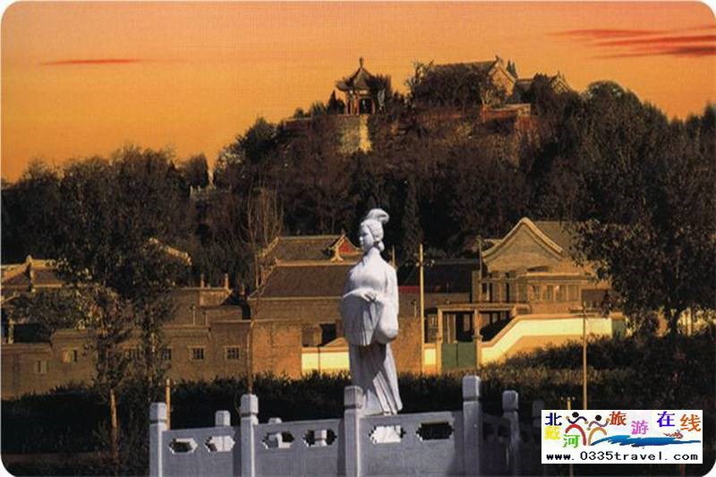 超值“山海關(guān)十年暢游卡”（包含天下第一關(guān)、老龍頭、角山、長(zhǎng)壽山、孟姜女廟等九大景區(qū)）